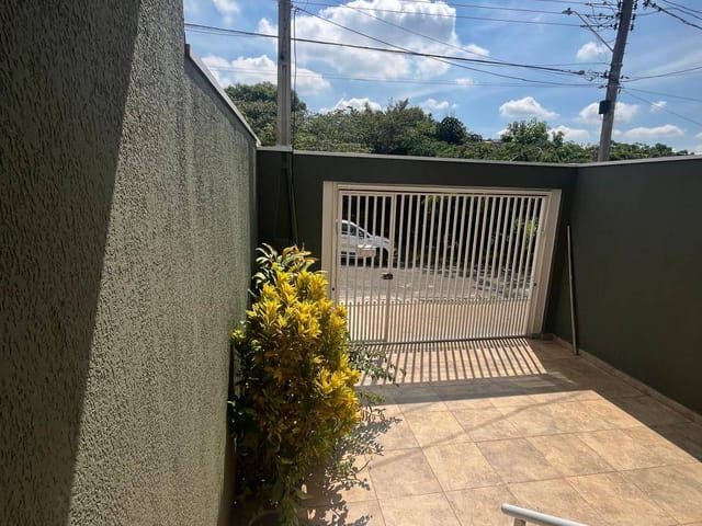 Sobrado com 150m² 3 quartos e 2 banheiros, à venda, no bairro Jardim Novo Maracanã em Campinas
