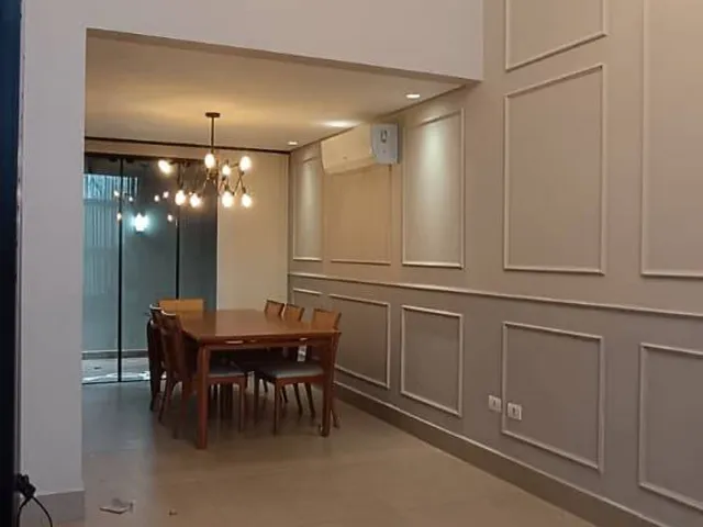 Sobrado com 126m² 3 quartos e 2 banheiros, à venda, no bairro Residencial Morada das Flores em Cambé