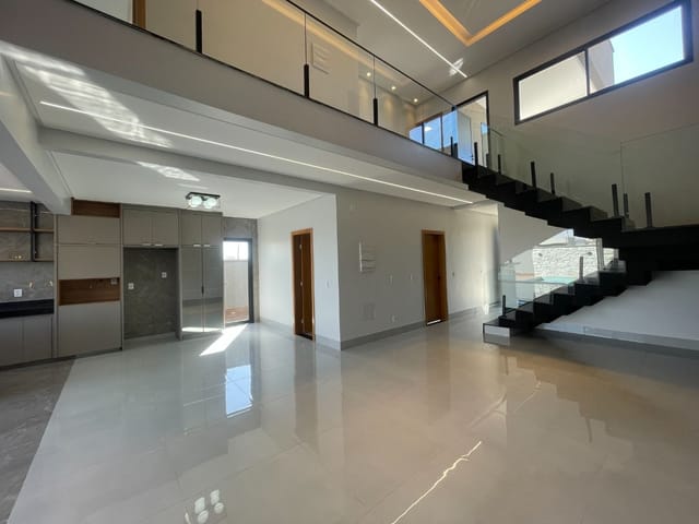 Foto do Sobrado - Sobrado com 4 dormitórios à venda, 238 m² por R$ 1.990.000,00 - Parqville Jacarandá - Aparecida de Goiânia/GO | Portfolio Imóveis