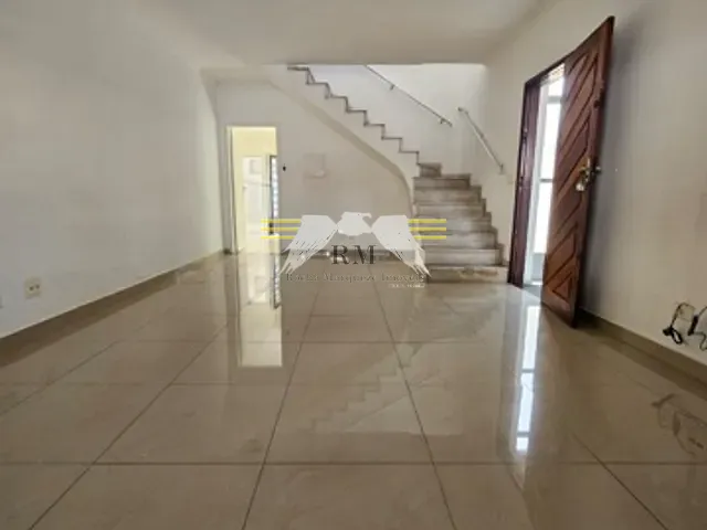 Sobrado com 180m² 3 quartos e 2 banheiros, para alugar, no bairro Jardim Vila Formosa em São Paulo