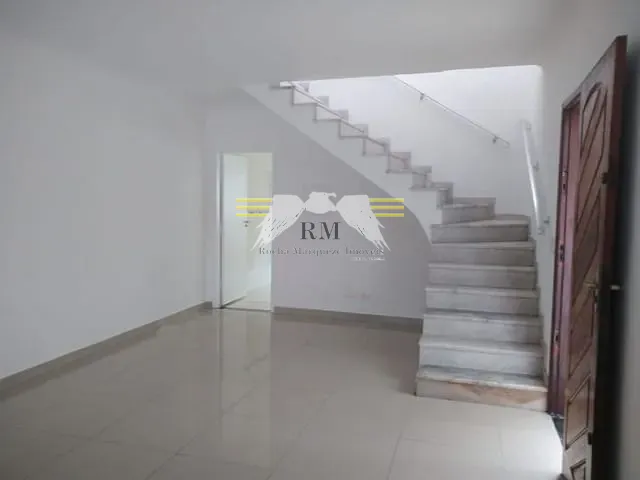 Sobrado com 180m² 3 quartos e 2 banheiros, para alugar, no bairro Jardim Vila Formosa em São Paulo