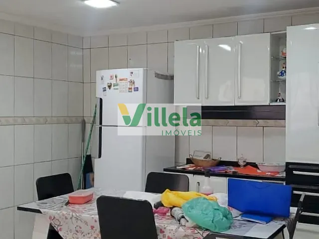 Sobrado com 142m² 2 quartos e 2 banheiros, à venda, no bairro Jardim Débora em Poá