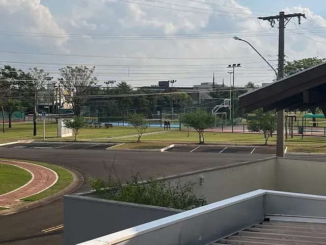Sobrado com 480m² 4 quartos e 7 banheiros, à venda, no bairro Residencial Damha II em Campo Grande