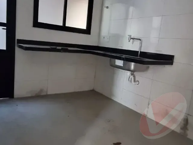 Sobrado com 90m² 2 quartos e 2 banheiros, à venda, no bairro Vila Sonia em Praia Grande