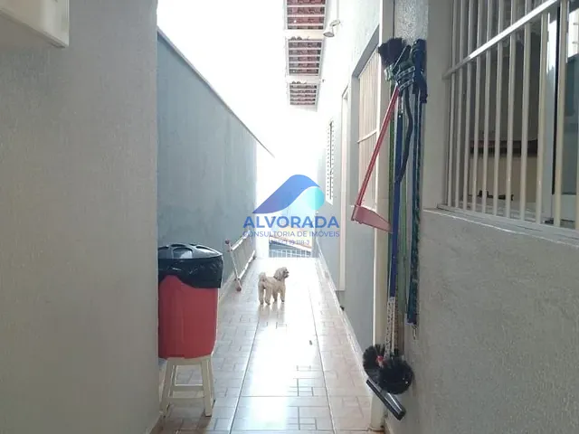 Sobrado com 323m² 3 quartos e 3 banheiros, à venda, no bairro Bosque dos Eucaliptos em São José dos Campos