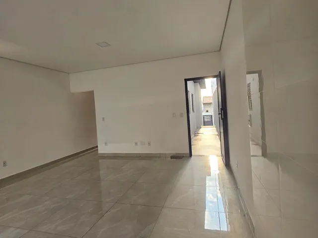 Sobrado 3 quartos e 2 banheiros, à venda, no bairro Parque João Ramalho em Santo André
