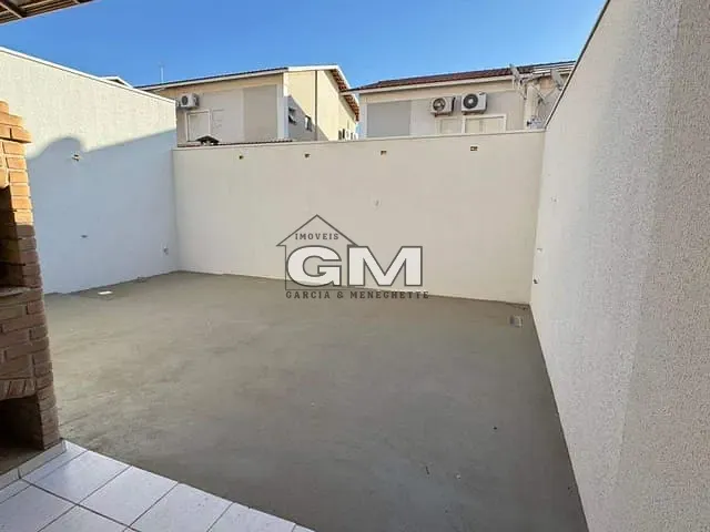 Sobrado 3 quartos e 3 banheiros, à venda, no bairro Vila do Golf em Ribeirão Preto