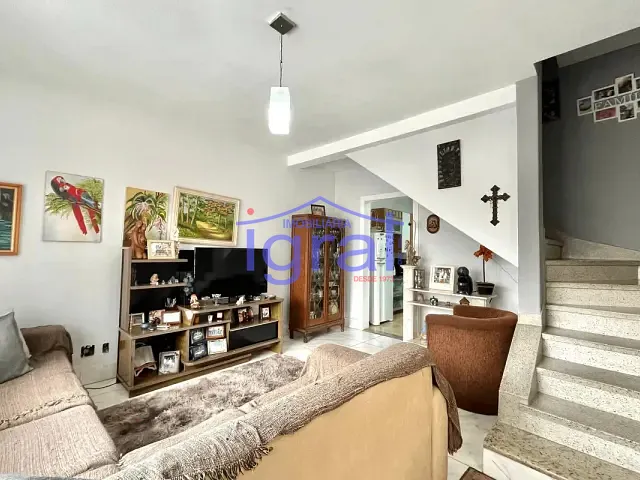 Sobrado com 120m² 3 quartos e 2 banheiros, à venda, no bairro Vila Guarani (Z Sul) em São Paulo