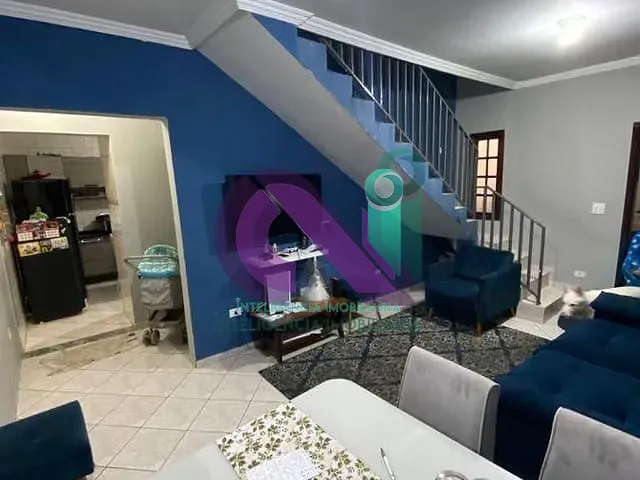 Sobrado com 96m² 3 quartos e 4 banheiros, para alugar, no bairro km 18 em Osasco