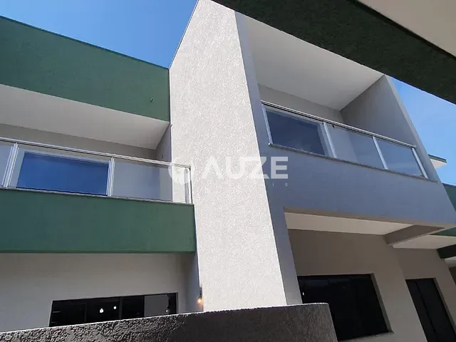 Sobrado com 600m² 3 quartos e 5 banheiros, à venda, no bairro Aristocrata em São José dos Pinhais