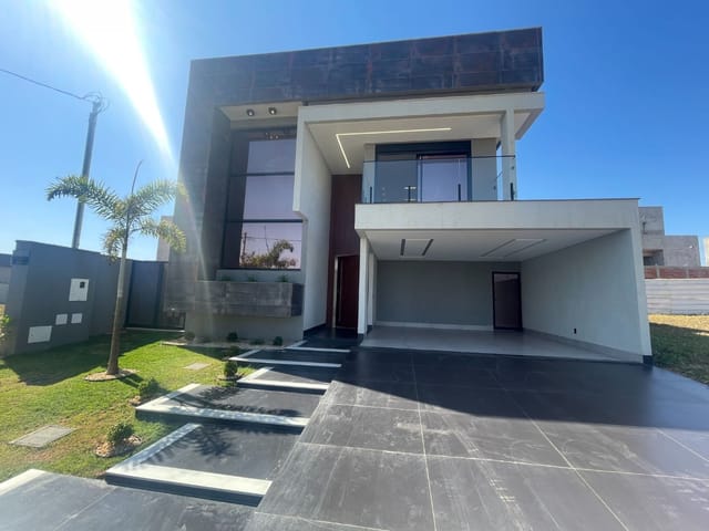 Foto do Sobrado - Sobrado com 4 dormitórios à venda, 238 m² por R$ 2.200.000,00 - Parqueville Jacaranda - Aparecida de Goiânia/GO | Portfolio Imóveis