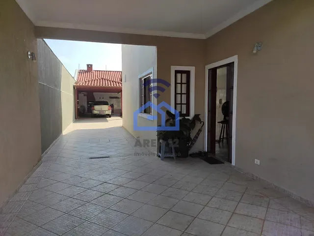 Sobrado com 311m² 3 quartos e 1 banheiro, à venda, no bairro Martim de Sá em Caraguatatuba
