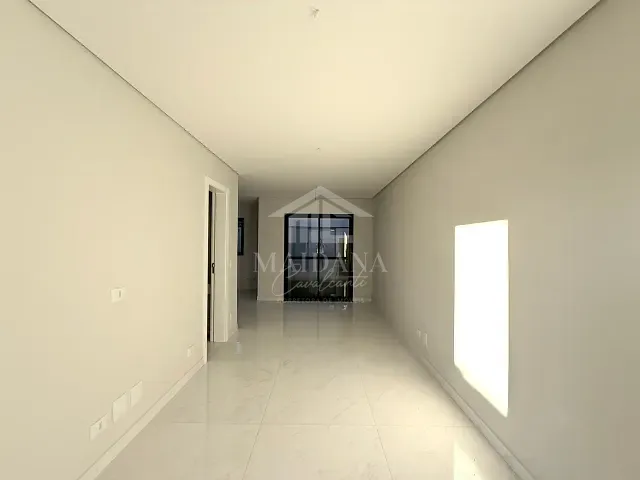 Sobrado com 136m² 3 quartos e 3 banheiros, à venda, no bairro Uberaba em Curitiba