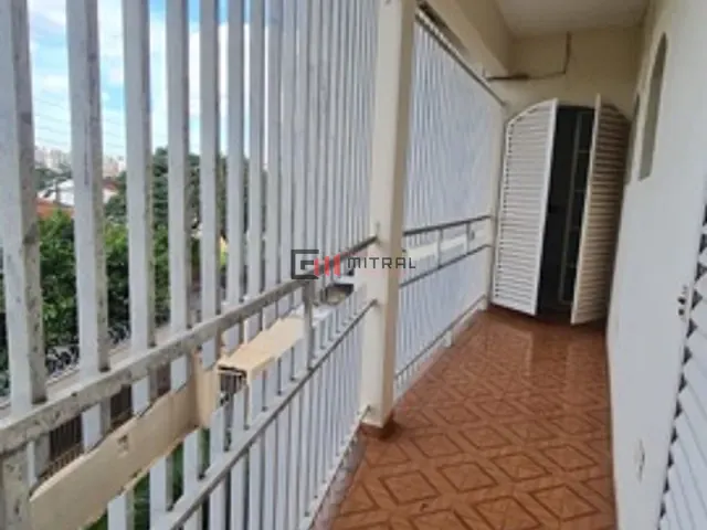 Sobrado com 405m², à venda, no bairro Santa Rosa em Londrina