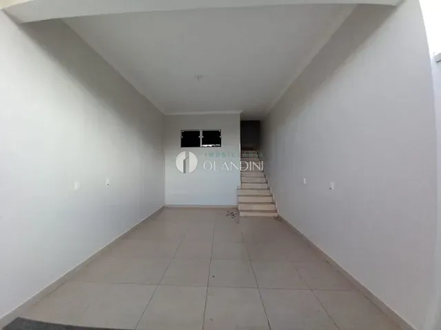 Sobrado com 100m² 2 quartos e 1 banheiro, para alugar, no bairro Jardim Bela Vista II em Artur Nogueira