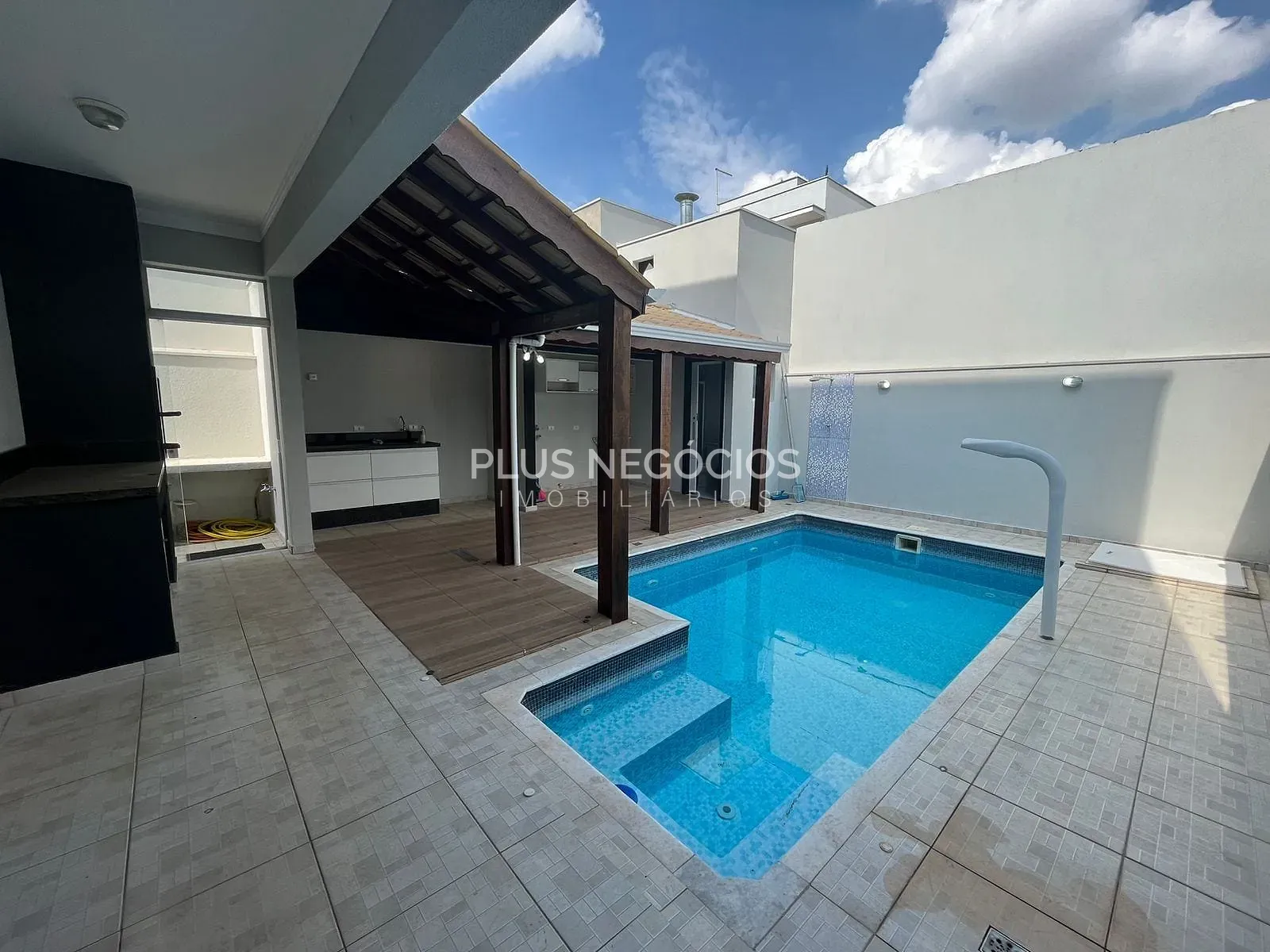 Casa, 3 quartos, 212 m² - Foto 10