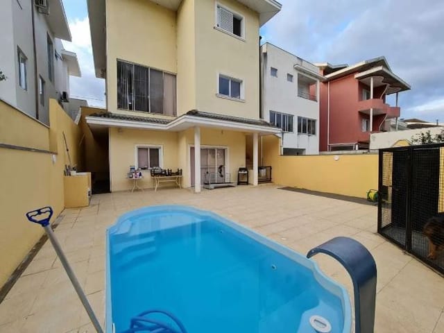 Foto do Sobrado - Sobrado com 4 dormitórios à venda, 280 m² por R$ 1.300.000,00 - Urbanova - São José dos Campos/SP | RUSSI IMÓVEIS