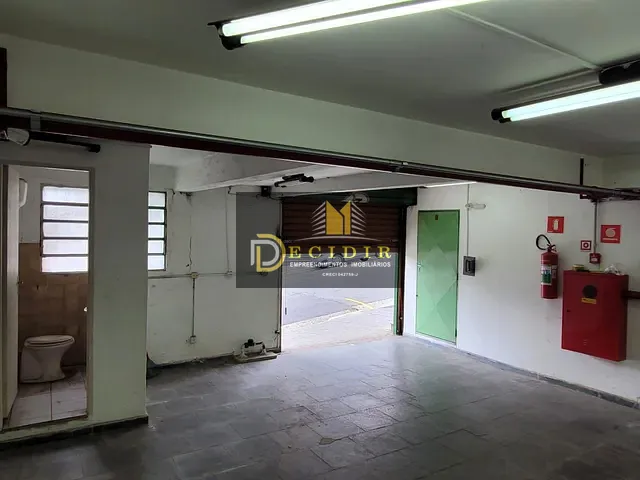Sobrado com 40m², para alugar, no bairro Vila Regente Feijó em São Paulo