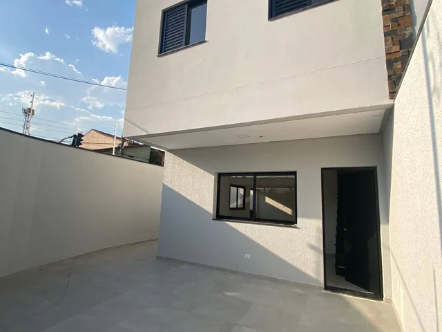 Sobrado 3 quartos e 3 banheiros, à venda, no bairro Vila Lúcia em São Paulo