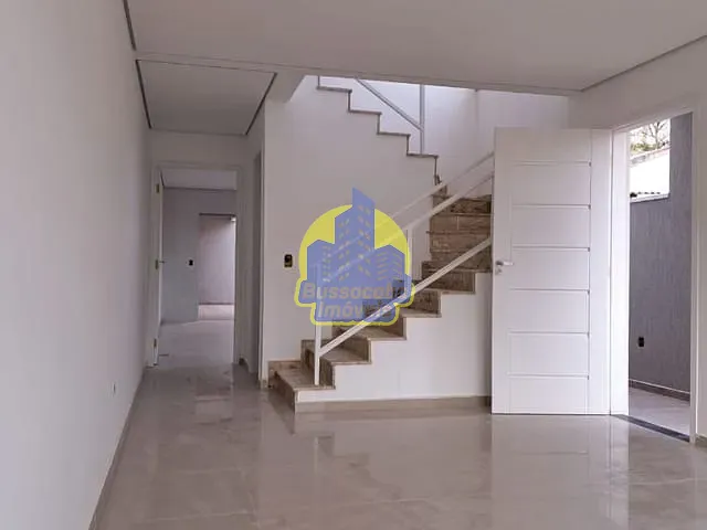 Sobrado com 125m² 3 quartos e 2 banheiros, à venda, no bairro Bela Vista em Osasco