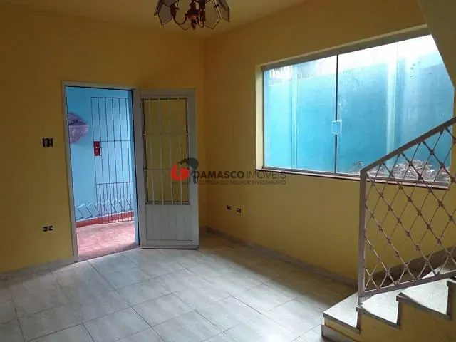 Sobrado com 178m² 2 quartos e 1 banheiro, à venda ou para alugar, no bairro Campestre em Santo André