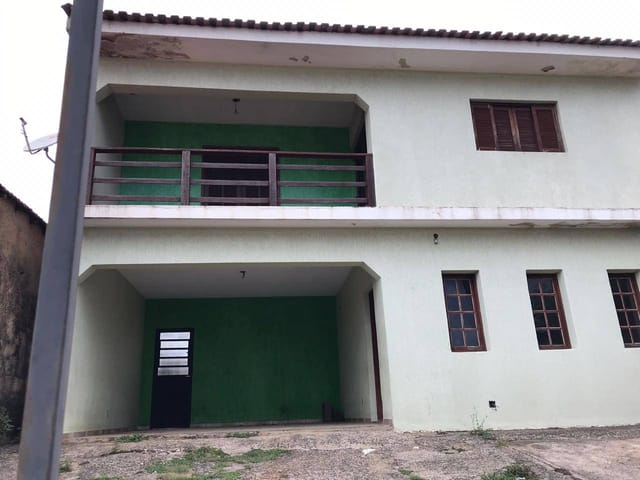 Sobrado com 250m² 3 quartos e 2 banheiros, à venda, no bairro Jardim Novo Maracanã em Campinas