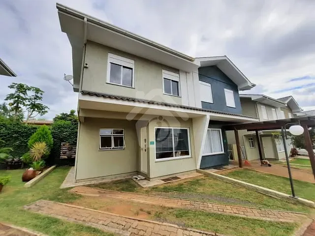 Sobrado com 50m² 2 quartos e 2 banheiros, à venda, no bairro Alesgut em Teutônia
