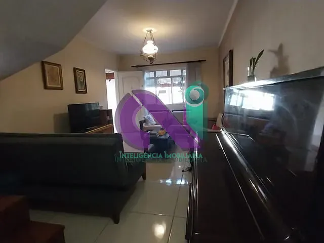 Sobrado com 125m² 3 quartos e 2 banheiros, à venda, no bairro km 18 em Osasco