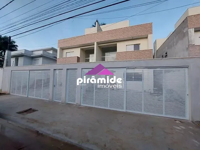 Sobrado com 200m² 4 quartos e 5 banheiros, à venda, no bairro Juquehy em São Sebastião