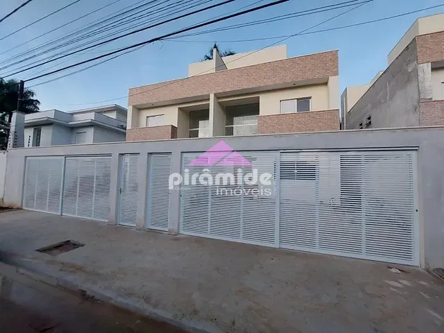 Sobrado com 200m² 4 quartos e 5 banheiros, à venda, no bairro Juquehy em São Sebastião