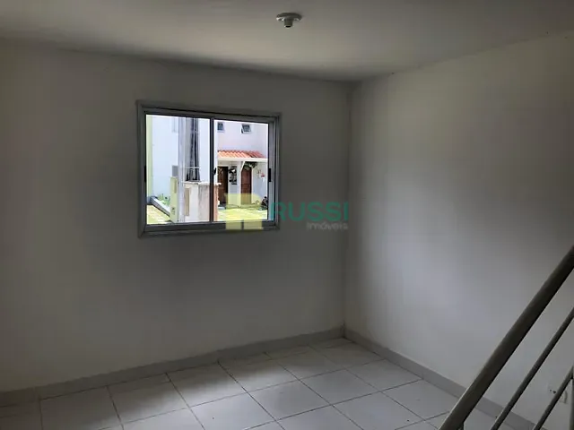 Sobrado com 100m² 2 quartos e 2 banheiros, à venda ou para alugar, no bairro Jardim Paulista em São José dos Campos