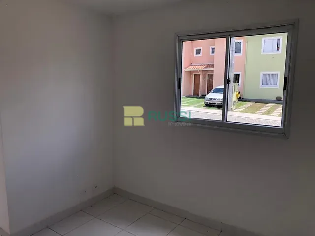 Sobrado com 100m² 2 quartos e 2 banheiros, à venda ou para alugar, no bairro Jardim Paulista em São José dos Campos
