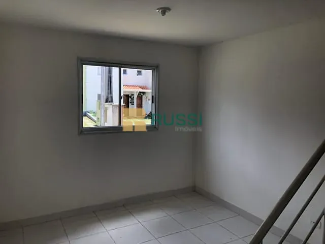 Sobrado com 100m² 2 quartos e 2 banheiros, à venda ou para alugar, no bairro Jardim Paulista em São José dos Campos