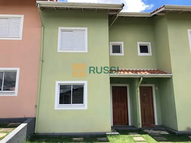 Sobrado com 100m² 2 quartos e 2 banheiros, à venda ou para alugar, no bairro Jardim Paulista em São José dos Campos