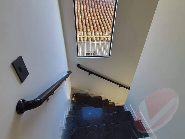Sobrado 2 quartos e 1 banheiro, à venda, no bairro Caiçara em Praia Grande