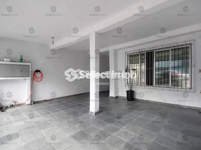 Sobrado com 247m² 4 quartos e 3 banheiros, à venda, no bairro Jardim Mauá em Mauá