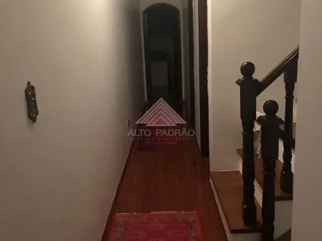 Sobrado com 218m² 4 quartos e 4 banheiros, à venda, no bairro Jardim Estrela em Mauá
