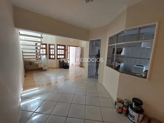 Sobrado com 125m² 4 quartos e 4 banheiros, à venda, no bairro Jardim Nova Manchester em Sorocaba