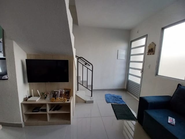 Foto do Sobrado - Sobrado com 2 dormitórios à venda, 55 m² por R$ 230.000,00 - Vila São Geraldo - São José dos Campos/SP | RUSSI IMÓVEIS