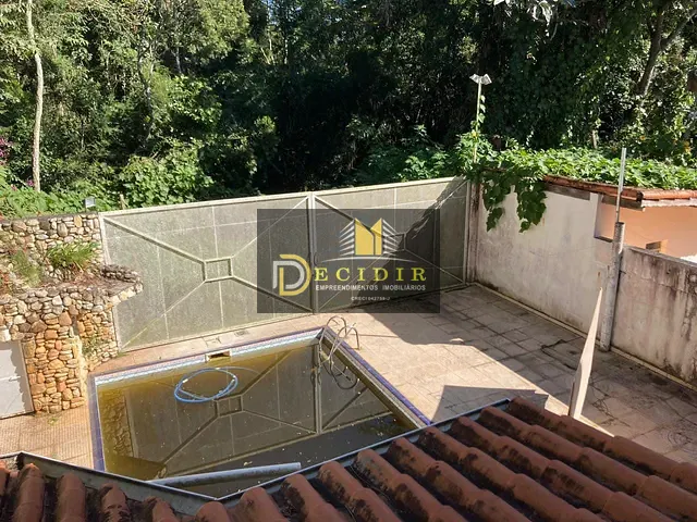 Sobrado 4 quartos e 4 banheiros, à venda, no bairro Parque Residencial Itapeti em Mogi das Cruzes