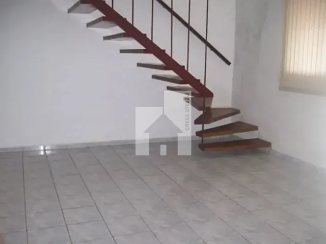 Sobrado com 52m² 2 quartos e 2 banheiros, à venda, no bairro Bela Vista em Jundiaí
