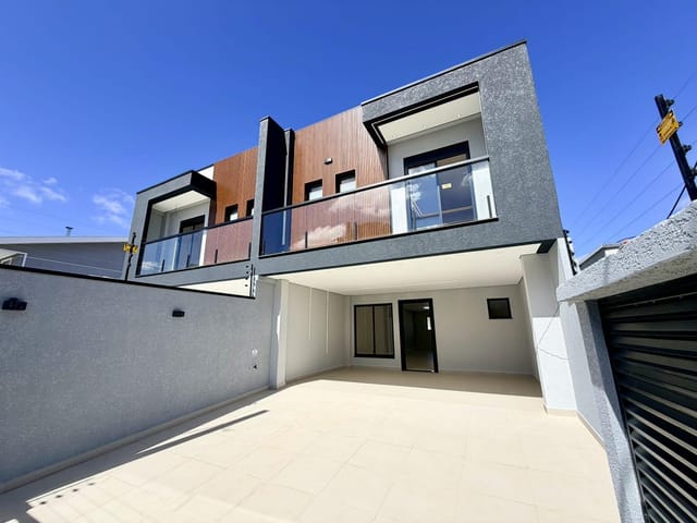 Sobrado com 237m² 3 quartos e 4 banheiros, à venda, no bairro Aristocrata em São José dos Pinhais