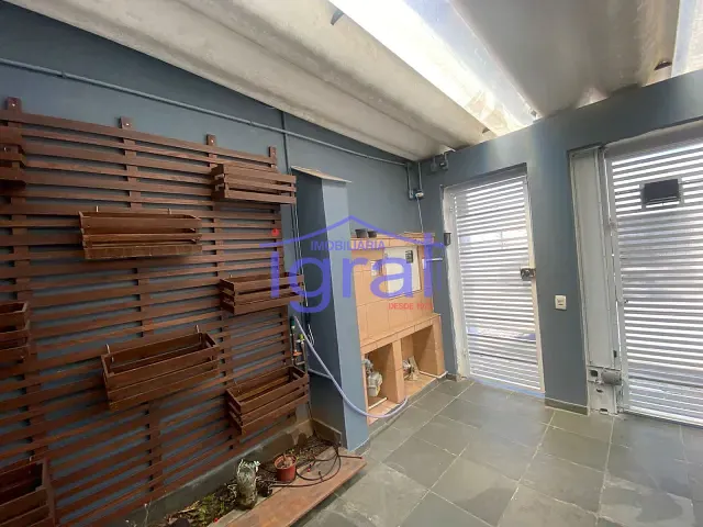 Sobrado 3 quartos e 2 banheiros, à venda, no bairro Jardim Oriental em São Paulo