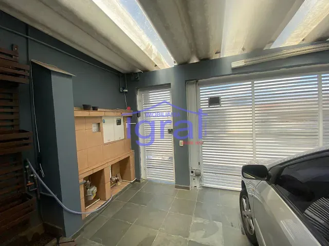 Sobrado 3 quartos e 2 banheiros, à venda, no bairro Jardim Oriental em São Paulo