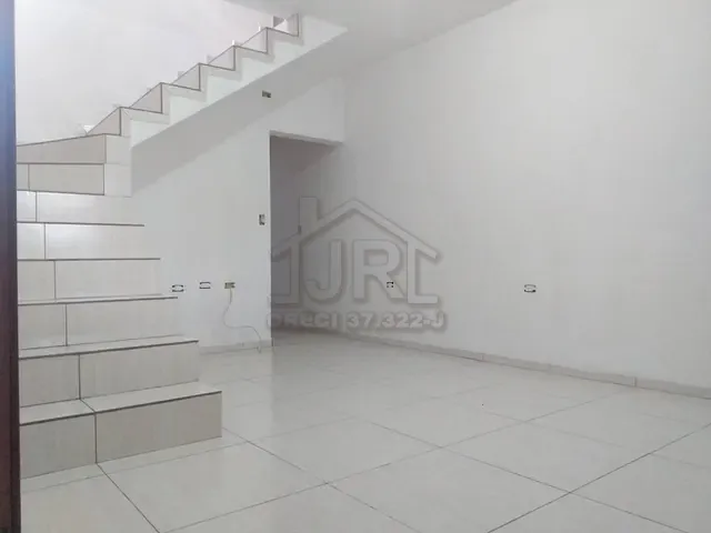 Sobrado com 125m² 4 quartos e 2 banheiros, para alugar, no bairro Vila Nova Mauá em Mauá
