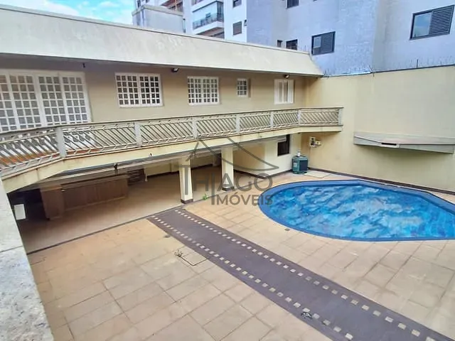 Sobrado com 853m² 5 quartos e 10 banheiros, à venda, no bairro Vila Maria Alta em São Paulo