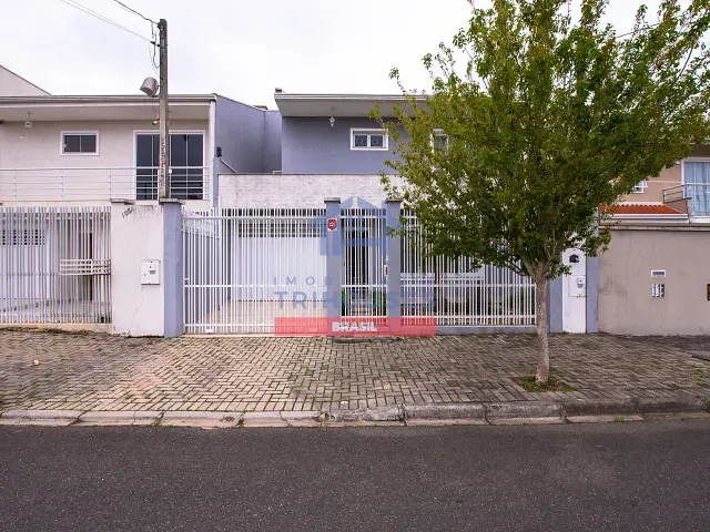 Sobrado 3 quartos e 3 banheiros, à venda, no bairro Costeira em São José dos Pinhais