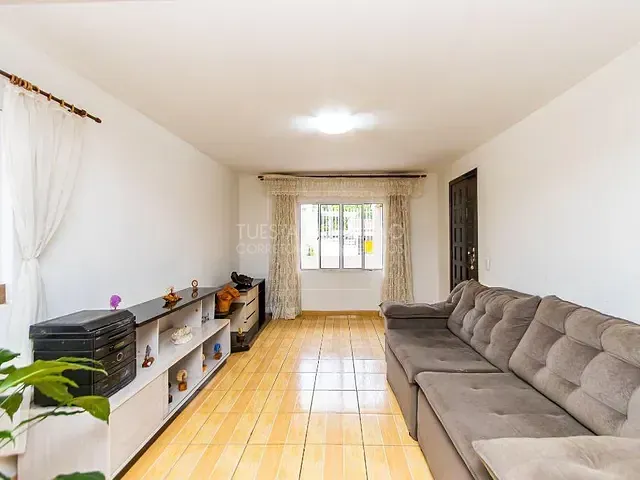 Sobrado com 170m² 3 quartos e 3 banheiros, à venda, no bairro Alto Boqueirão em Curitiba
