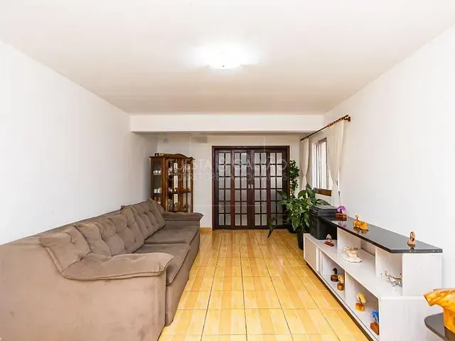Sobrado com 170m² 3 quartos e 3 banheiros, à venda, no bairro Alto Boqueirão em Curitiba