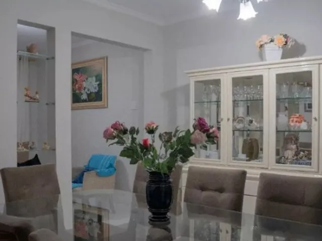 Sobrado com 125m² 4 quartos e 3 banheiros, à venda, no bairro Jardim Stella em Santo André